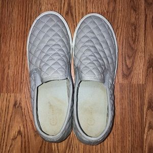 Gray Slip On Cato Shoes Women’s Size 9